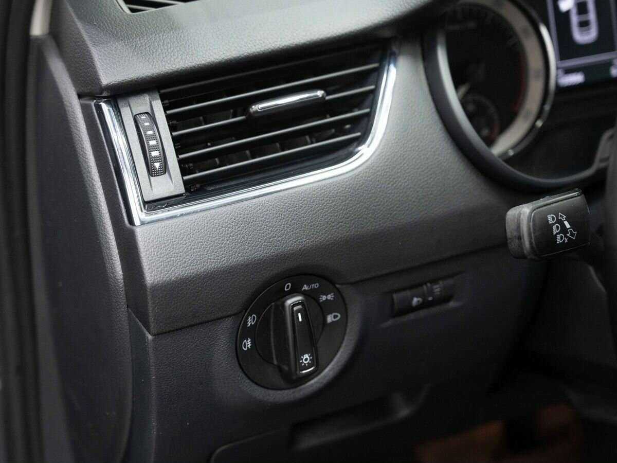 Skoda Octavia, 2016 Фото №21