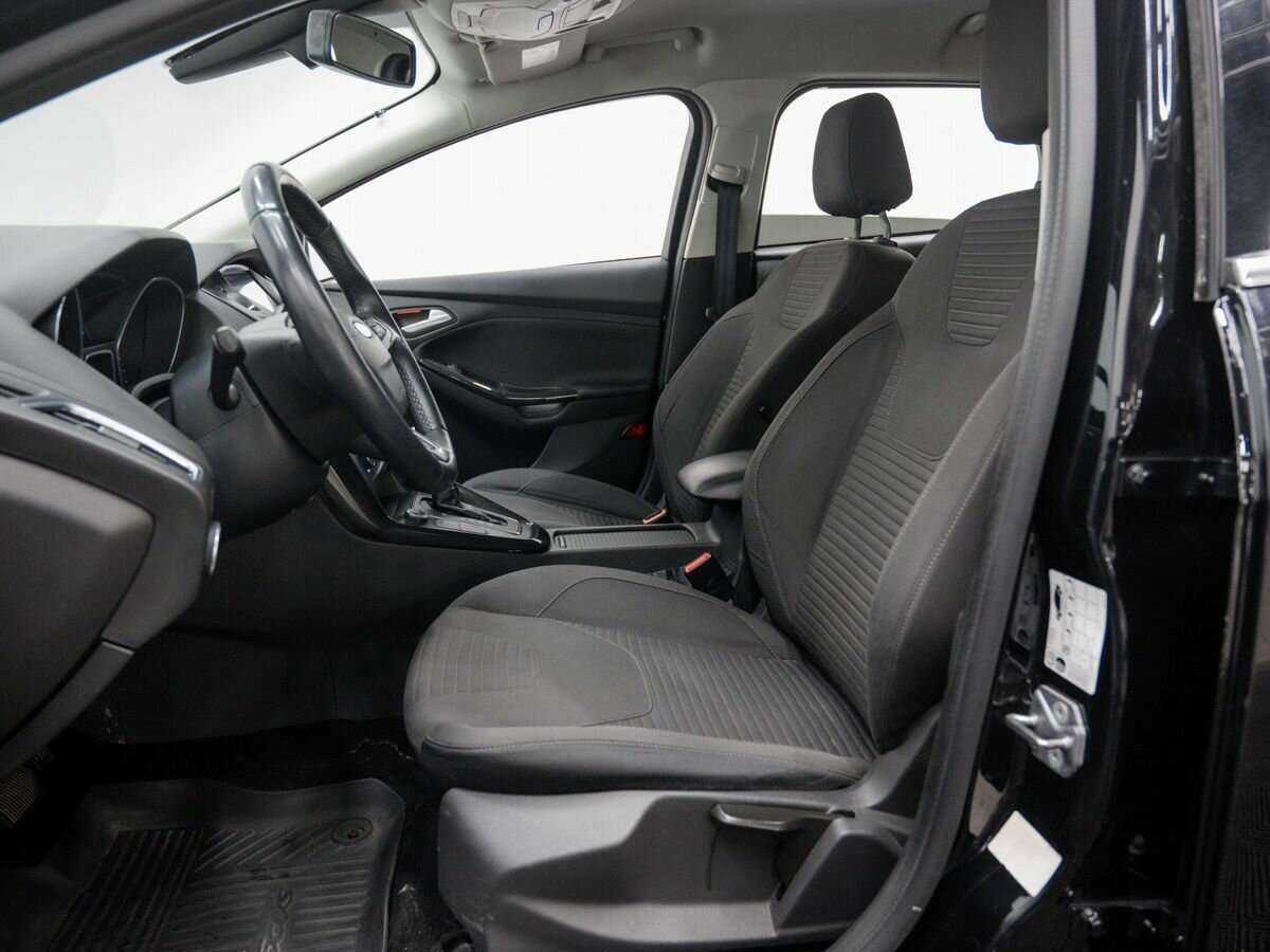 Ford Focus, 2019 Фото №16