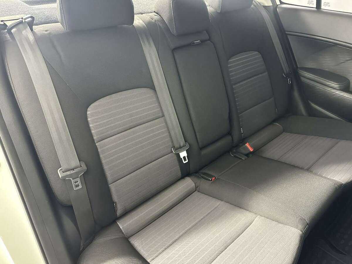 Kia Cerato, 2018 Фото №15