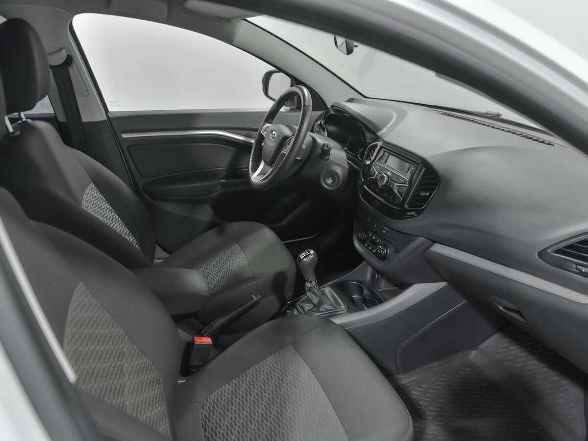 Lada (ВАЗ) Vesta SW, 2020 Фото №13