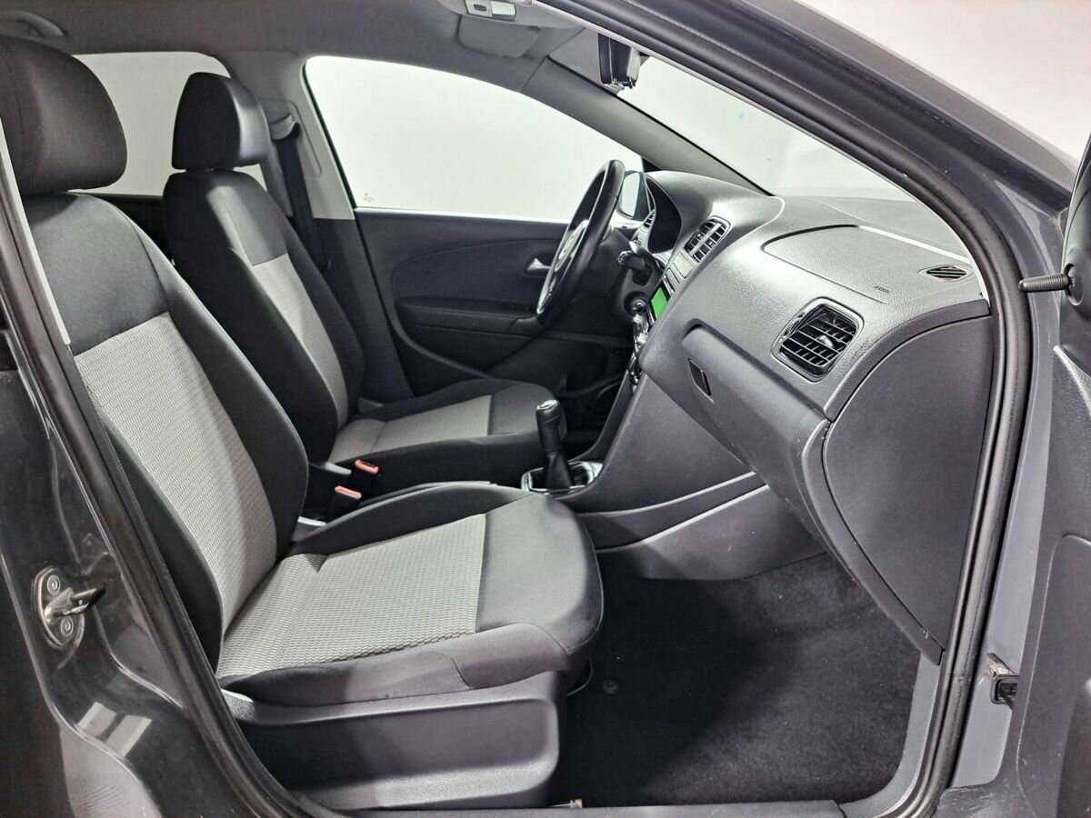 Volkswagen Polo, 2012 Фото №11