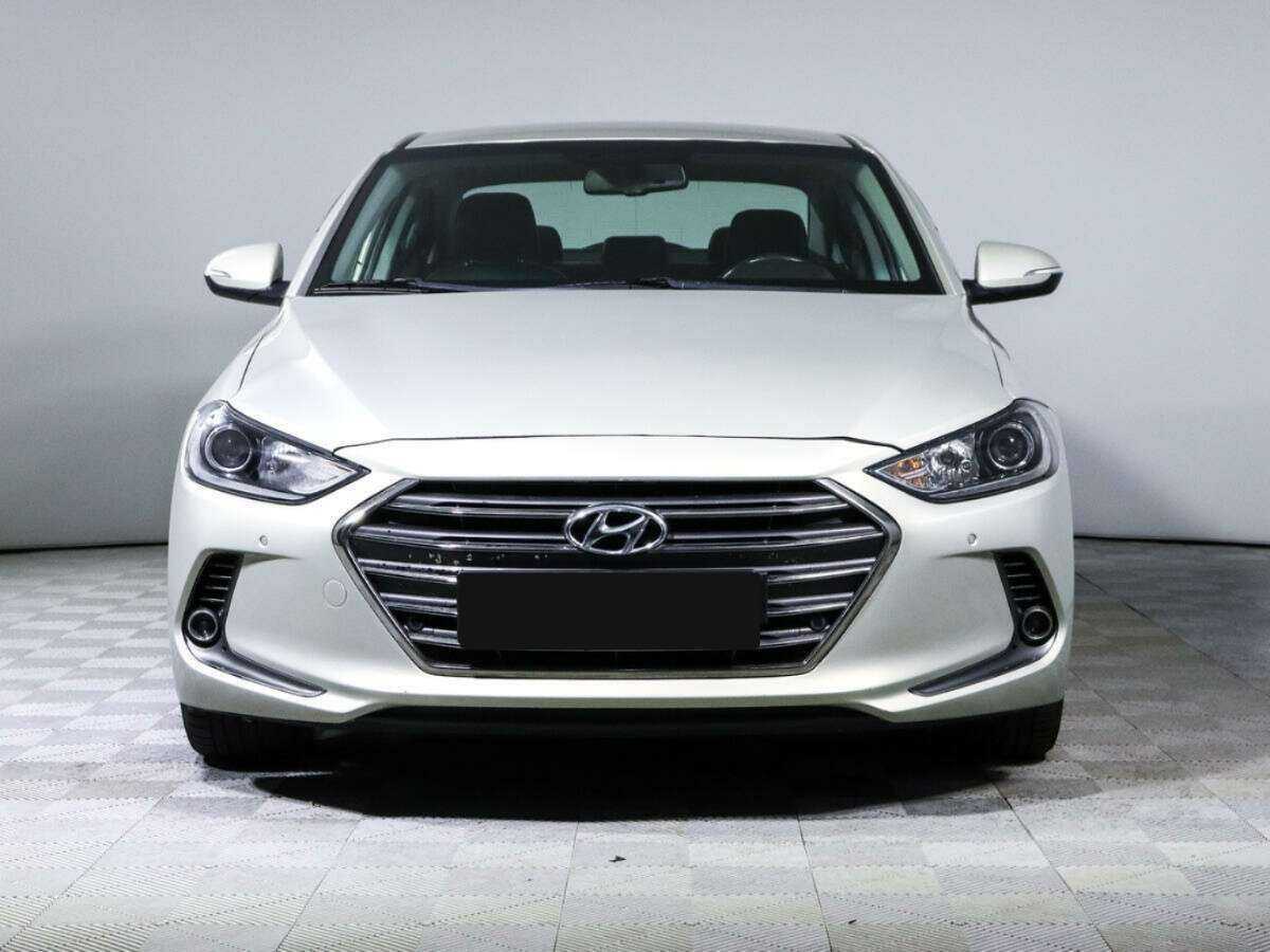 Hyundai Elantra, 2018 Фото №2