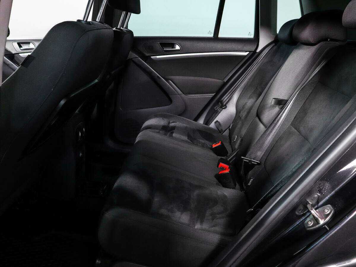 Volkswagen Tiguan, 2012 Фото №7