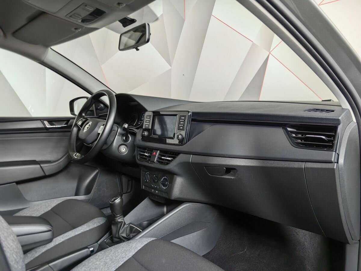Skoda Rapid, 2021 Фото №9
