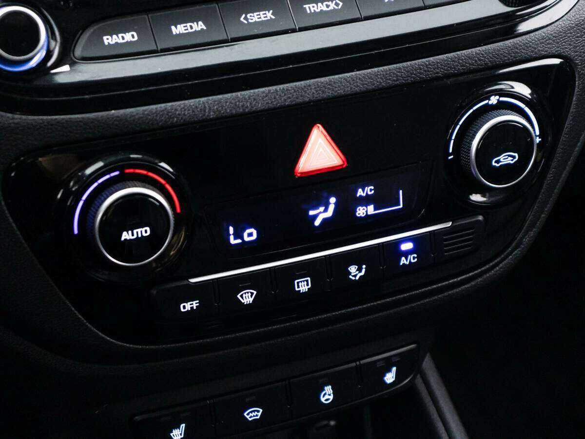 Hyundai Solaris, 2021 Фото №16