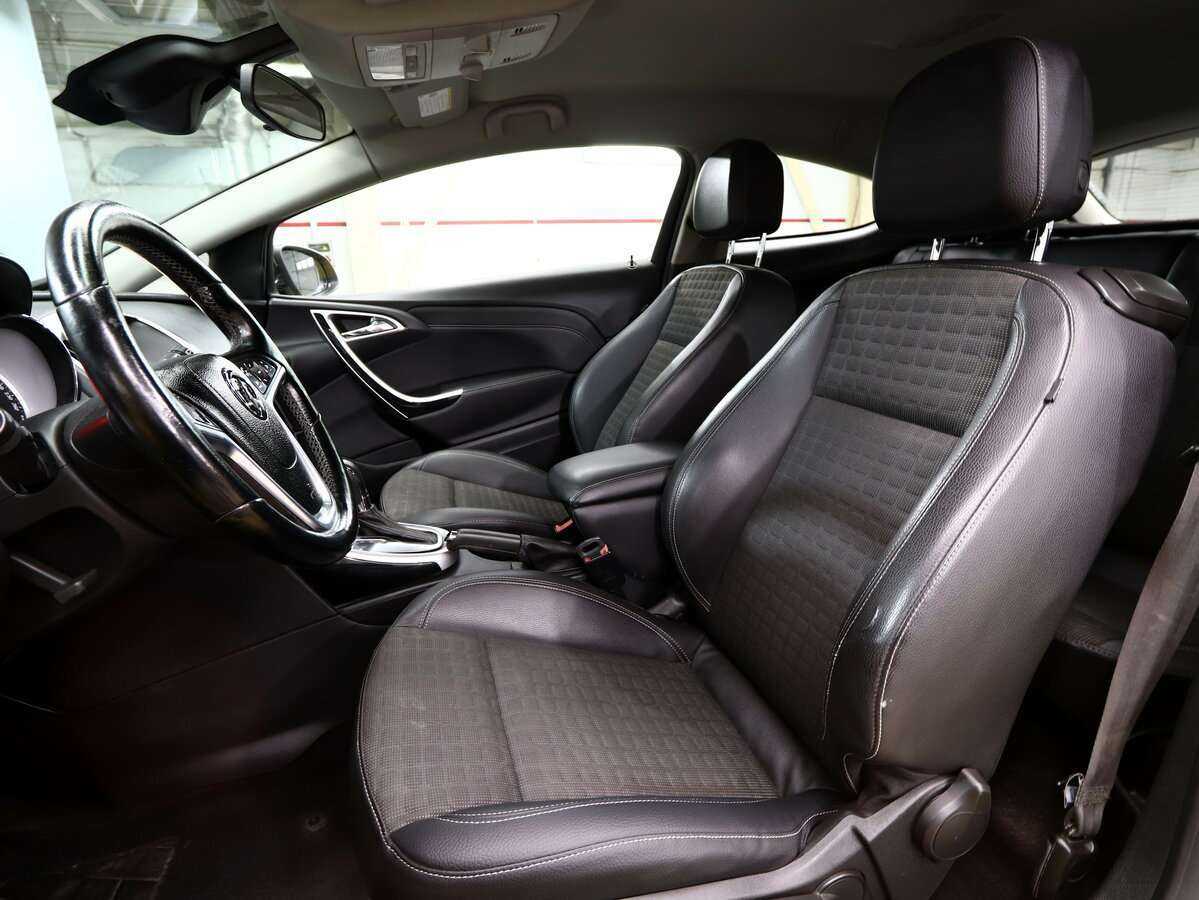 Opel Astra GTC, 2014 Фото №9