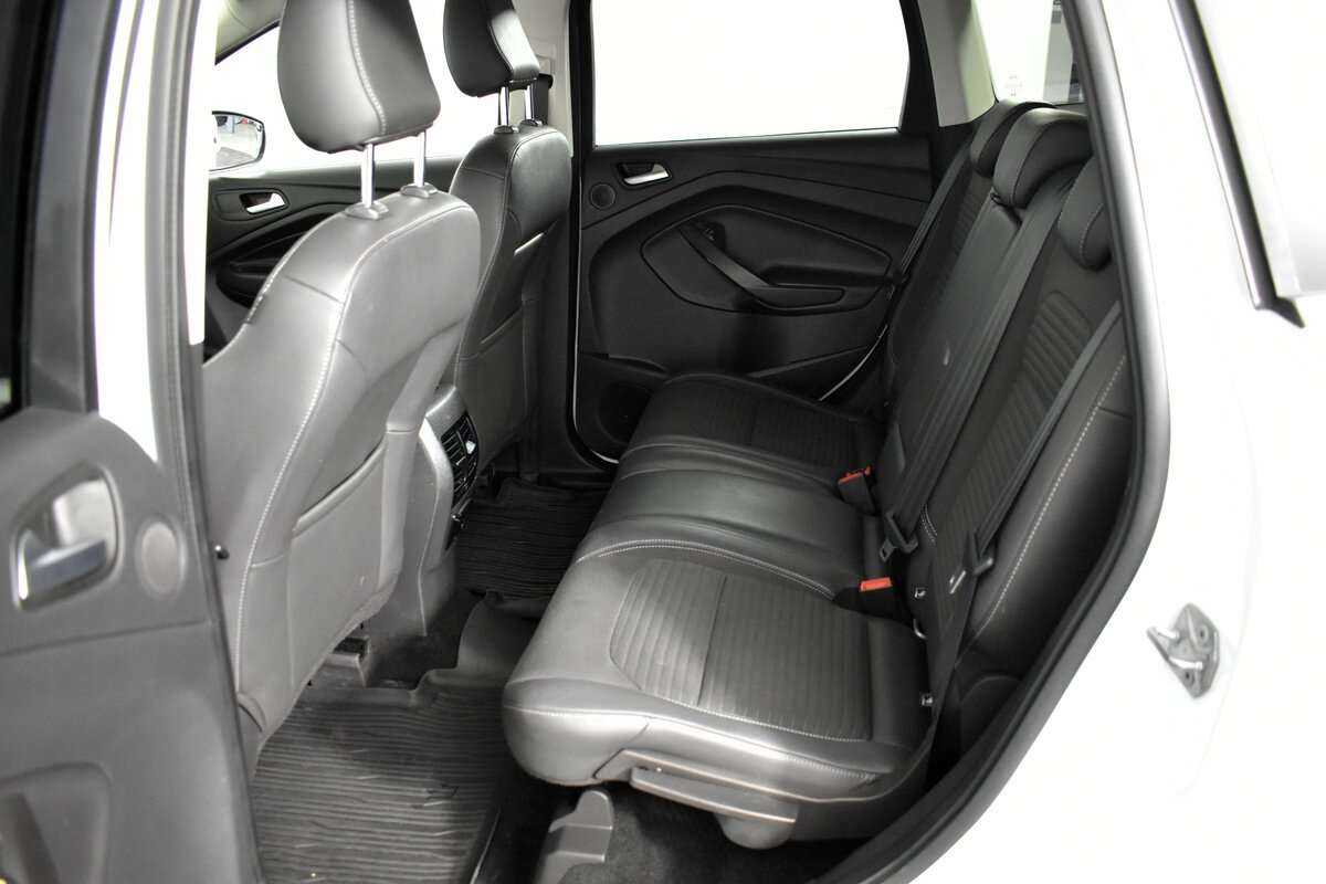 Ford Kuga, 2017 Фото №16