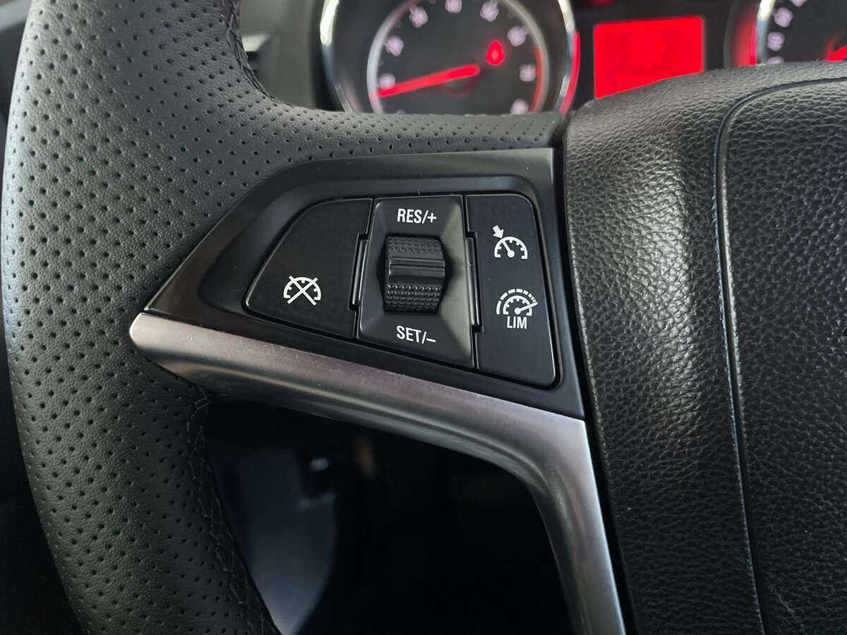 Opel Astra, 2012 Фото №11