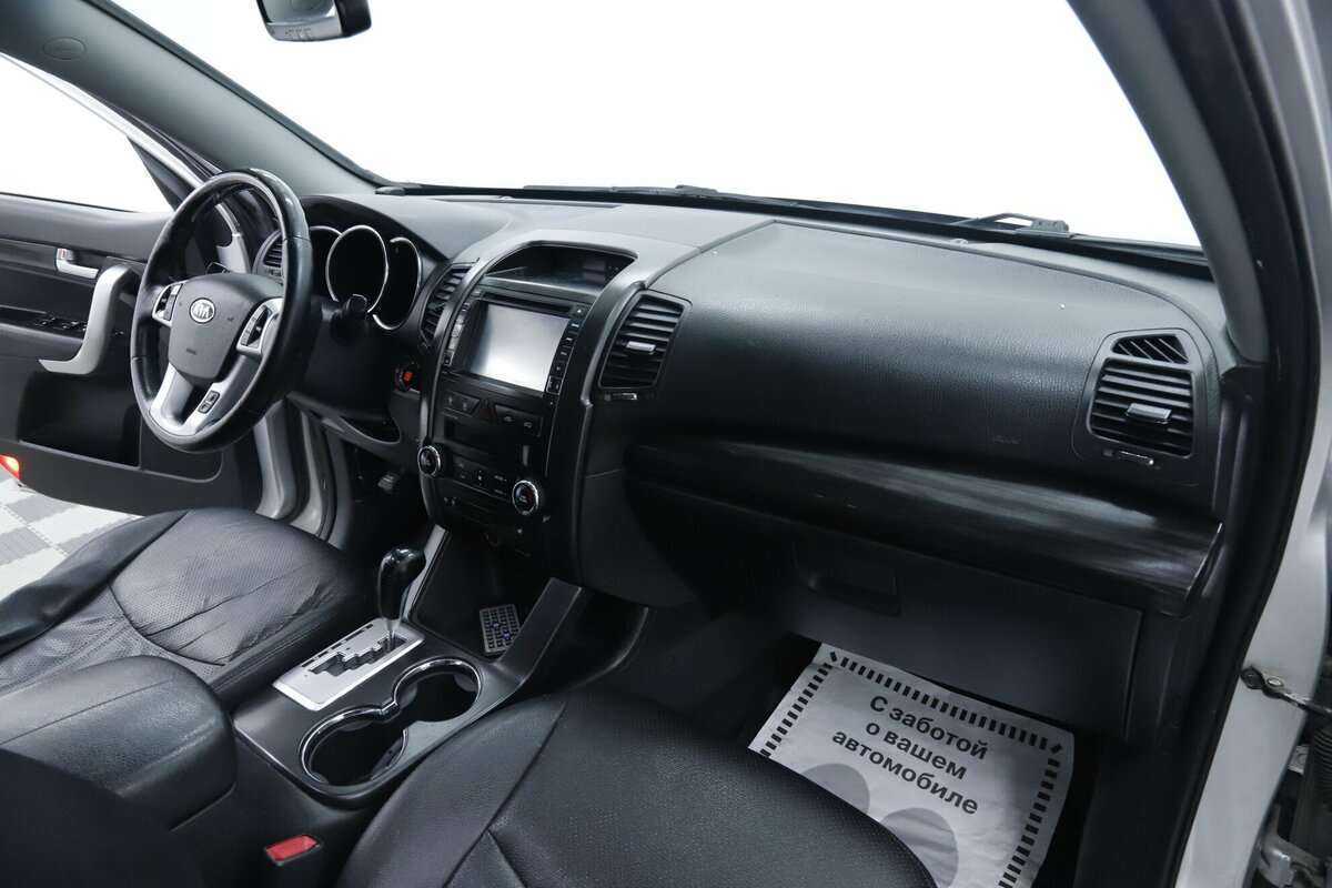 Kia Sorento, 2012 Фото №19