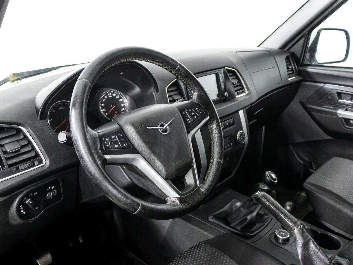 УАЗ Patriot, 2018 Фото №11