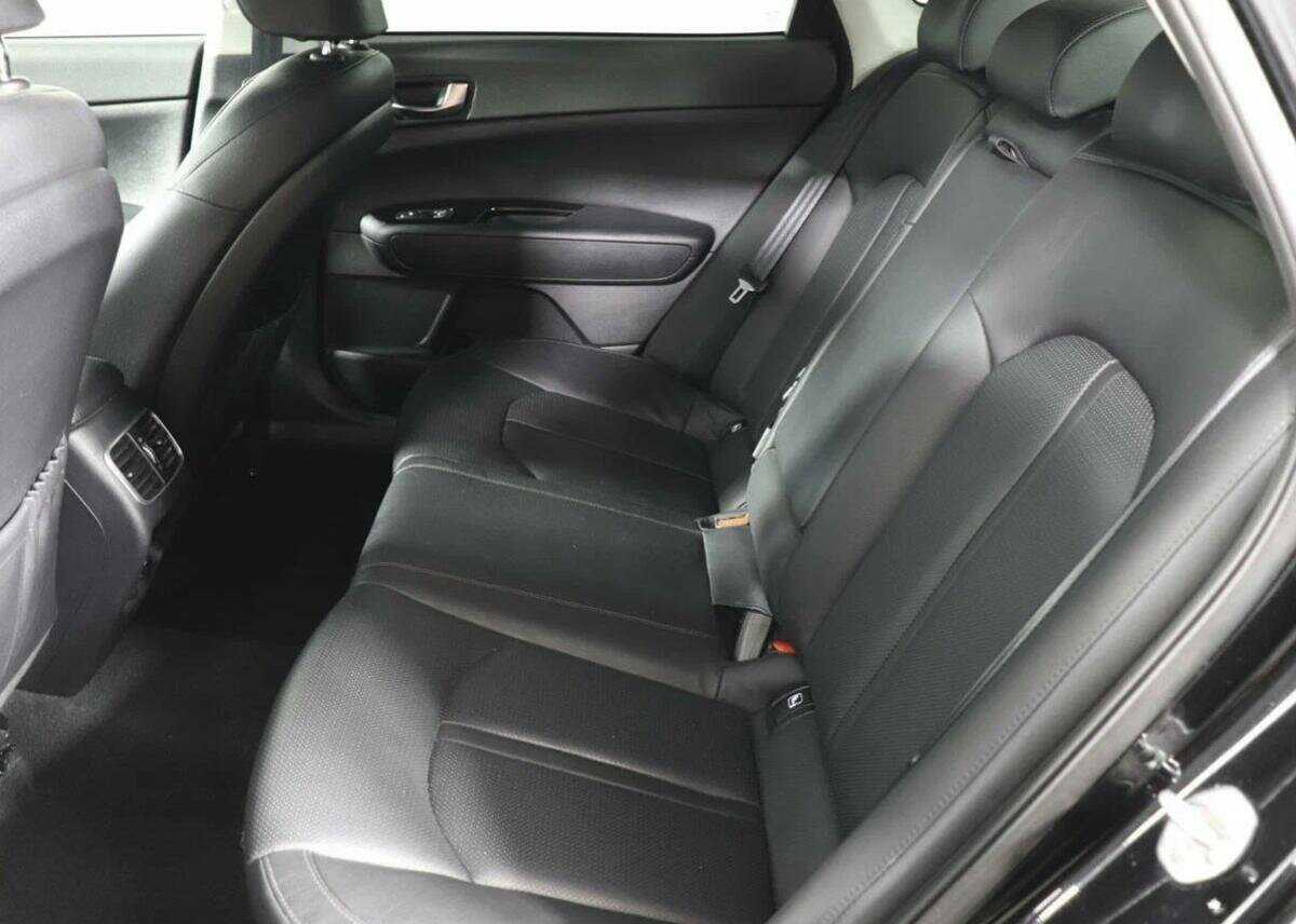 Kia Optima, 2018 Фото №8