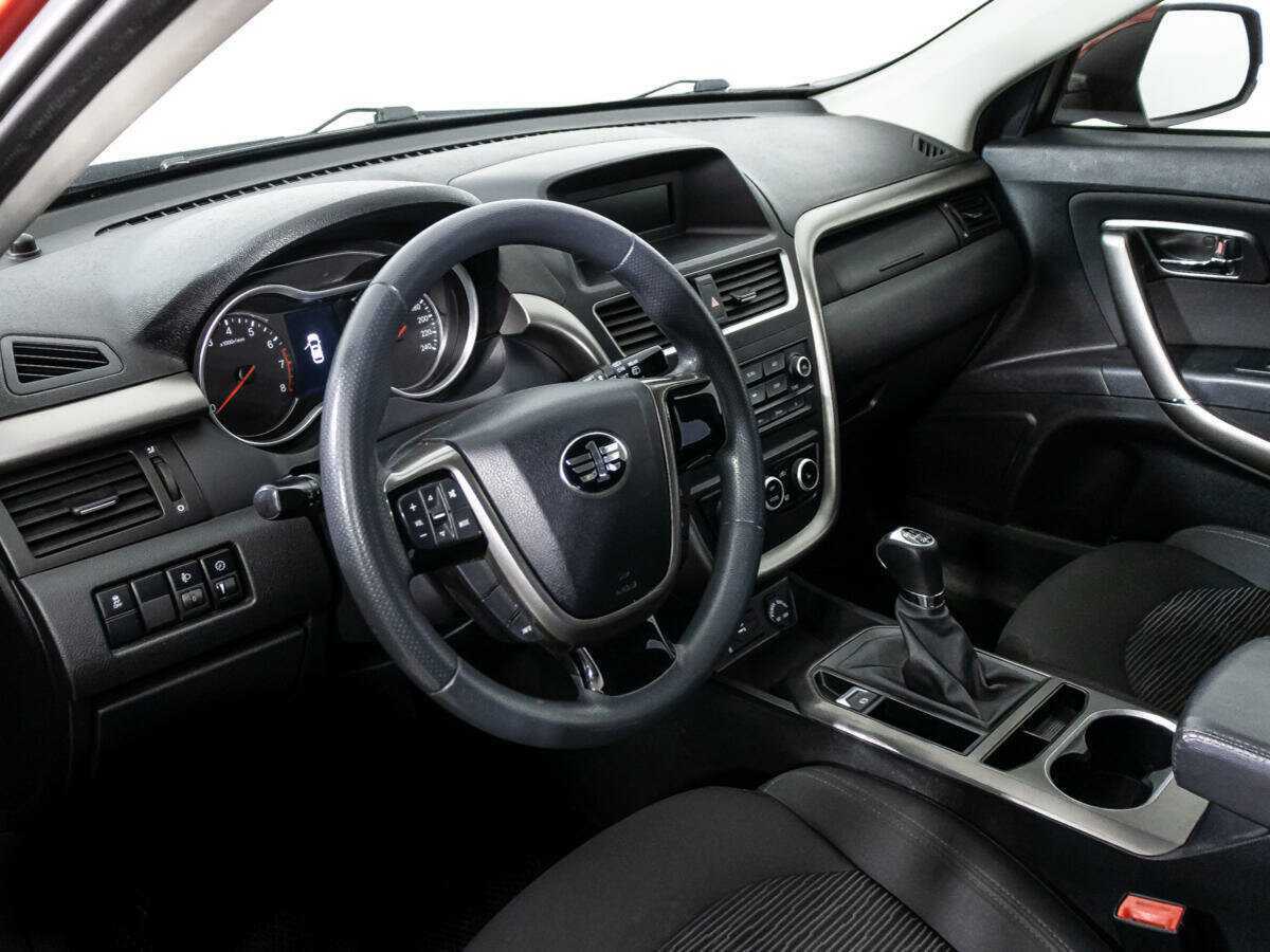 FAW Besturn X80, 2019 Фото №11