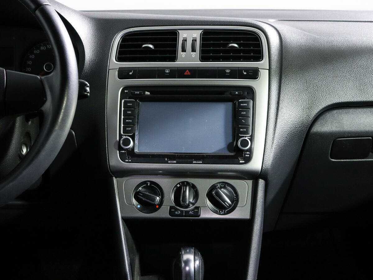 Volkswagen Polo, 2013 Фото №13