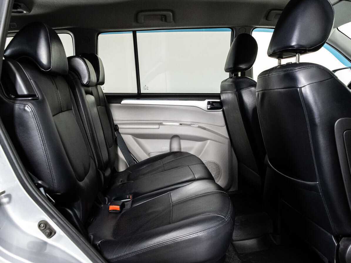 Mitsubishi Pajero Sport, 2013 Фото №14