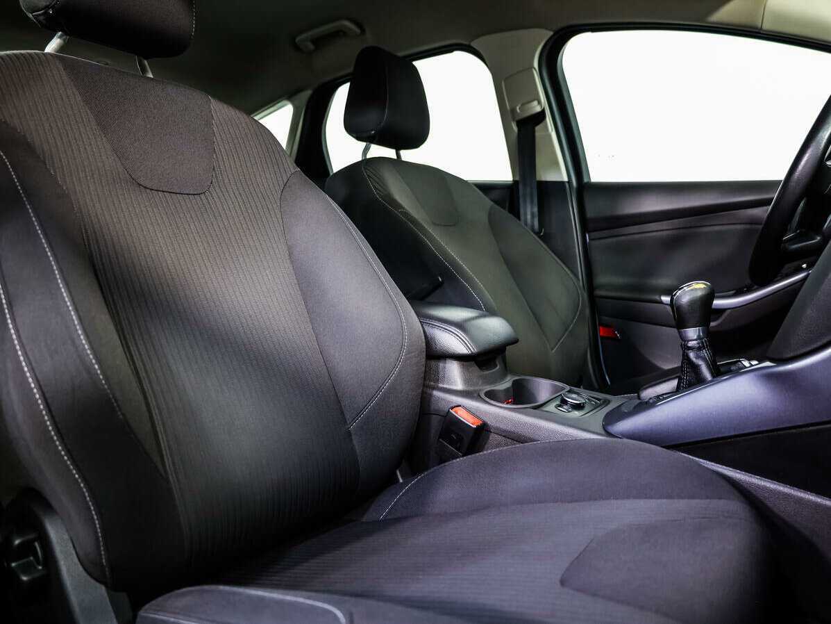 Ford Focus, 2013 Фото №11
