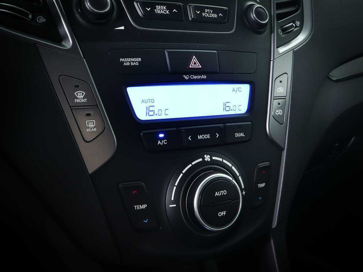 Hyundai Santa Fe, 2012 Фото №12