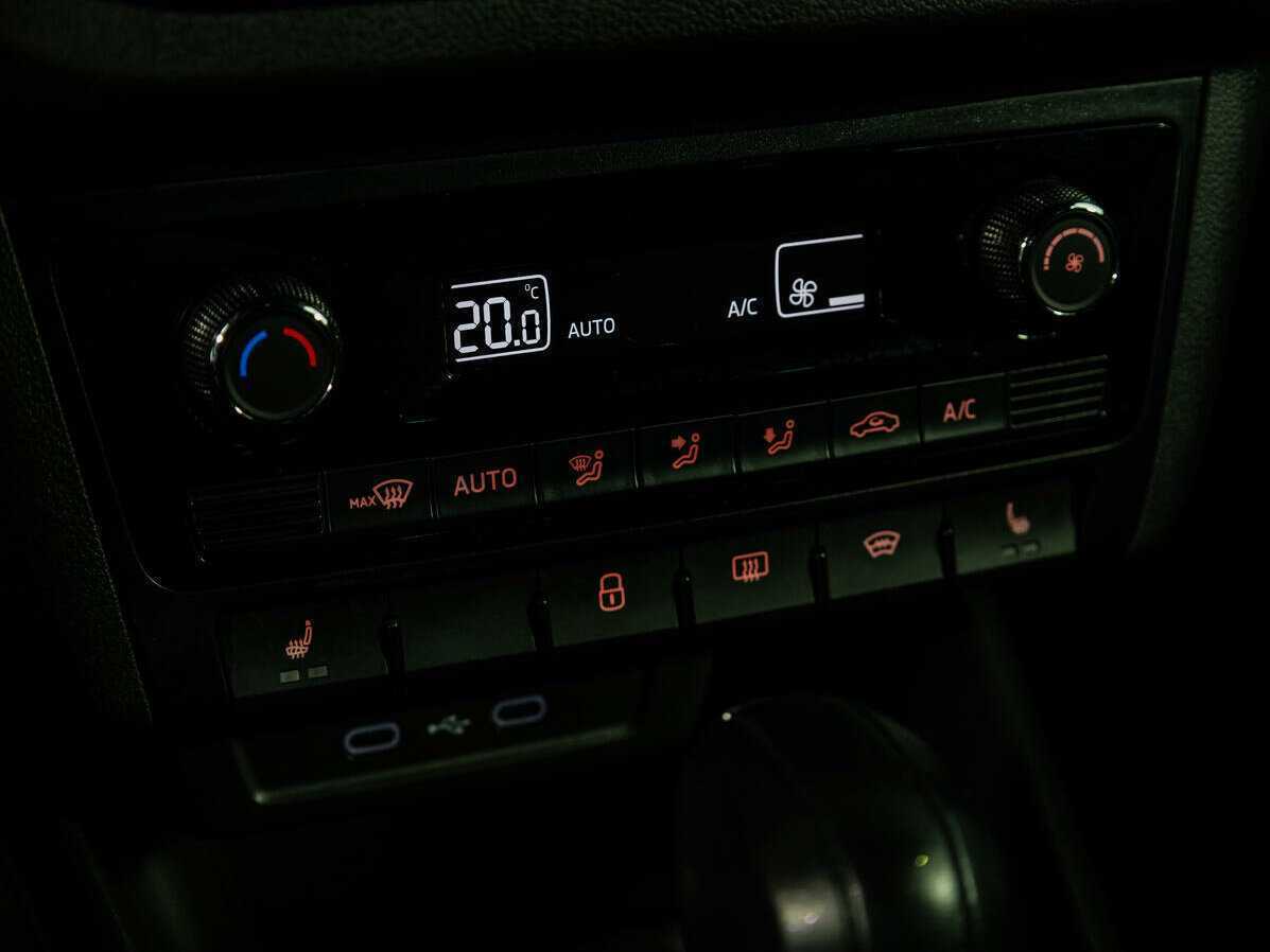 Volkswagen Polo, 2021 Фото №17