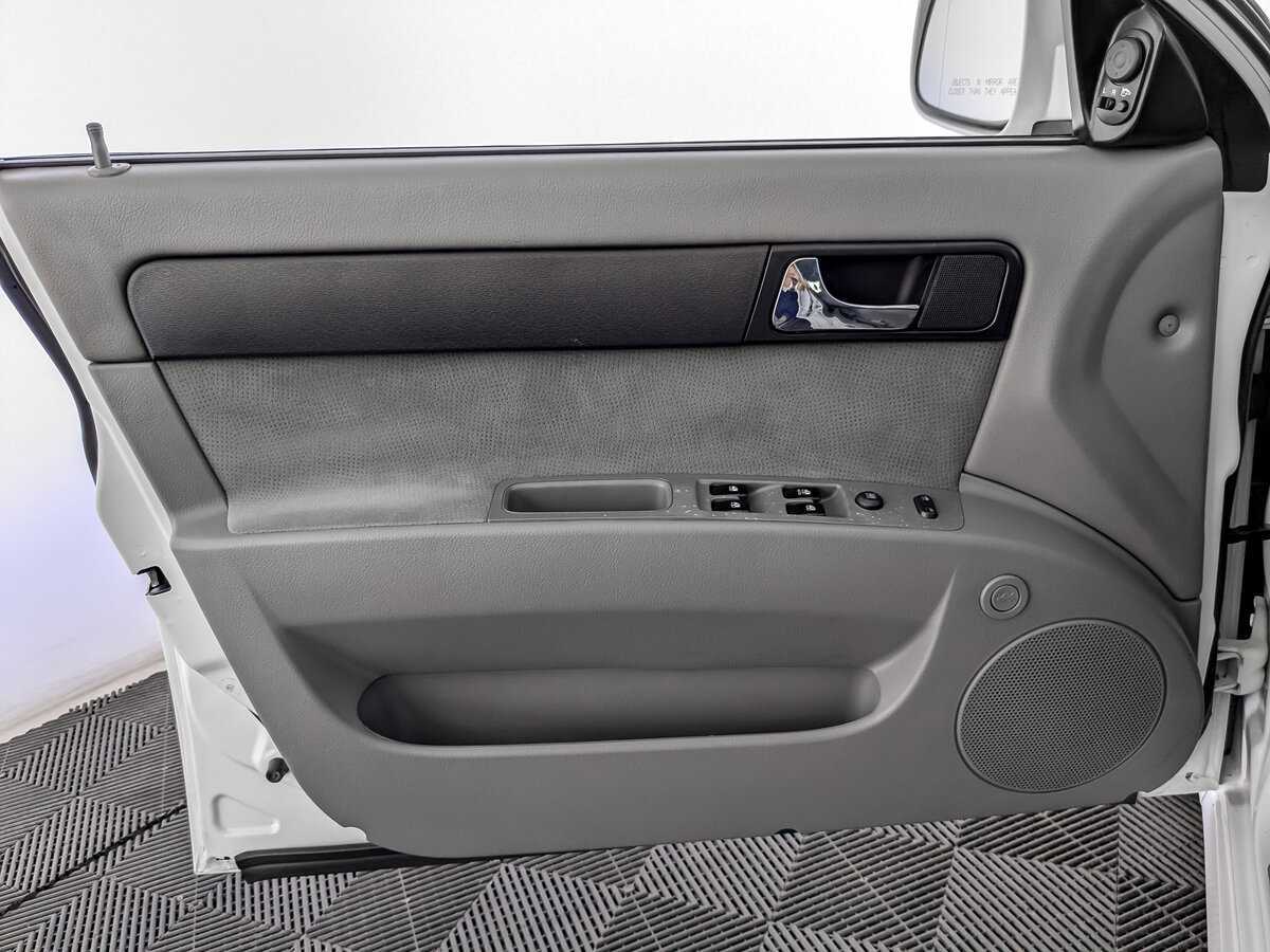 Daewoo Gentra, 2014 Фото №15