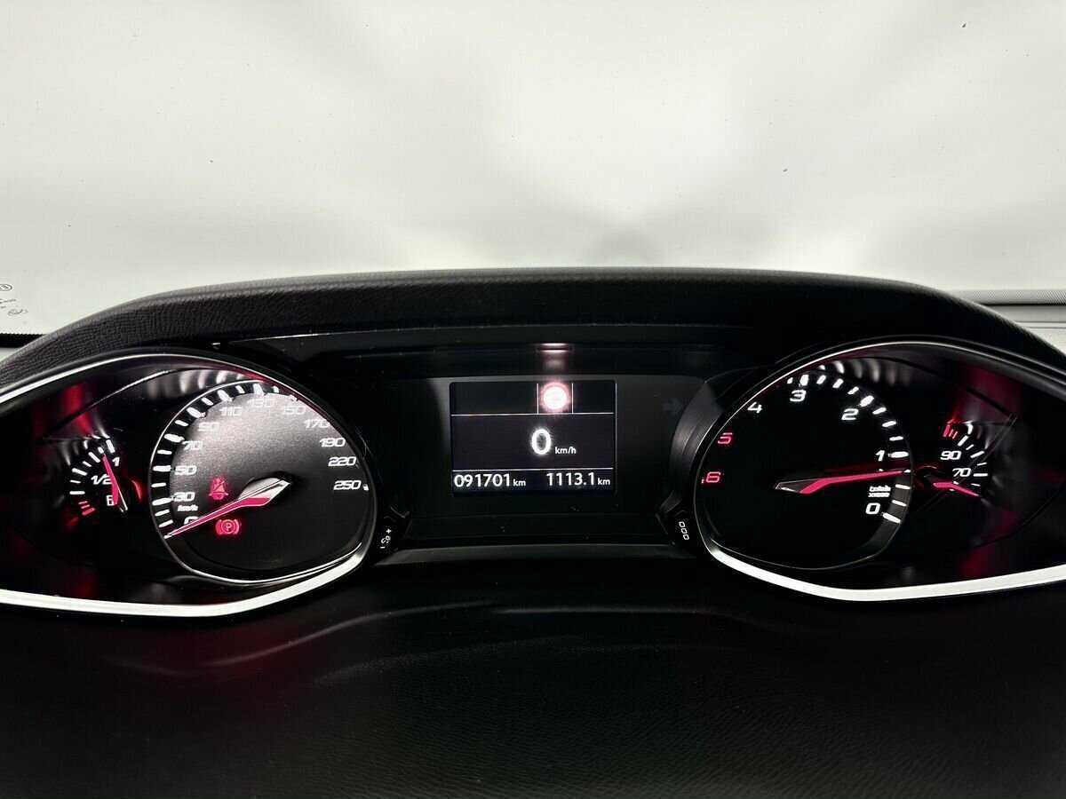 Peugeot 308, 2018 Фото №10