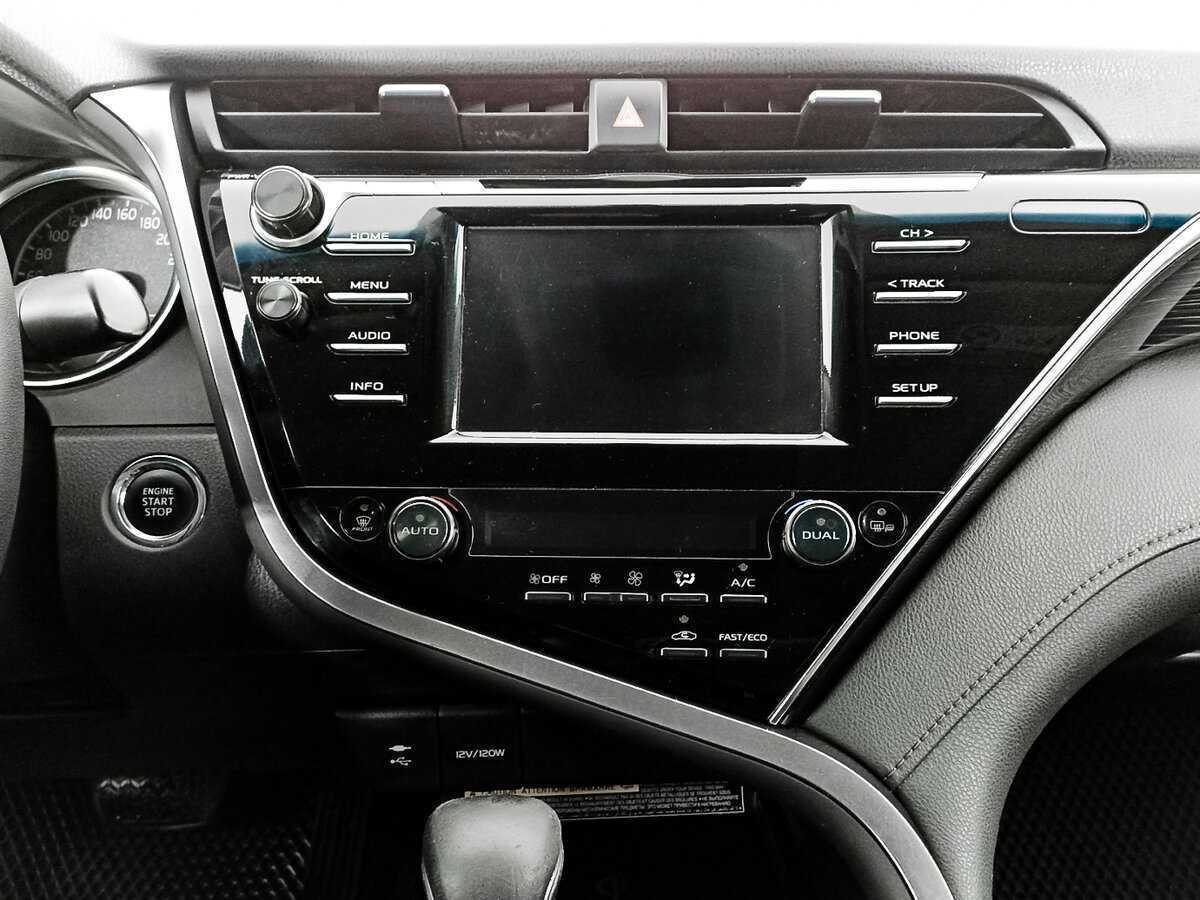 Toyota Camry, 2019 Фото №12
