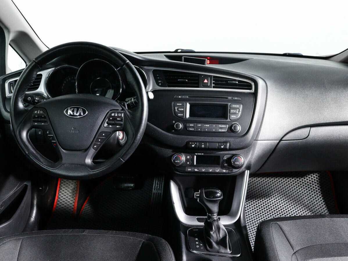 Kia Ceed, 2016 Фото №12