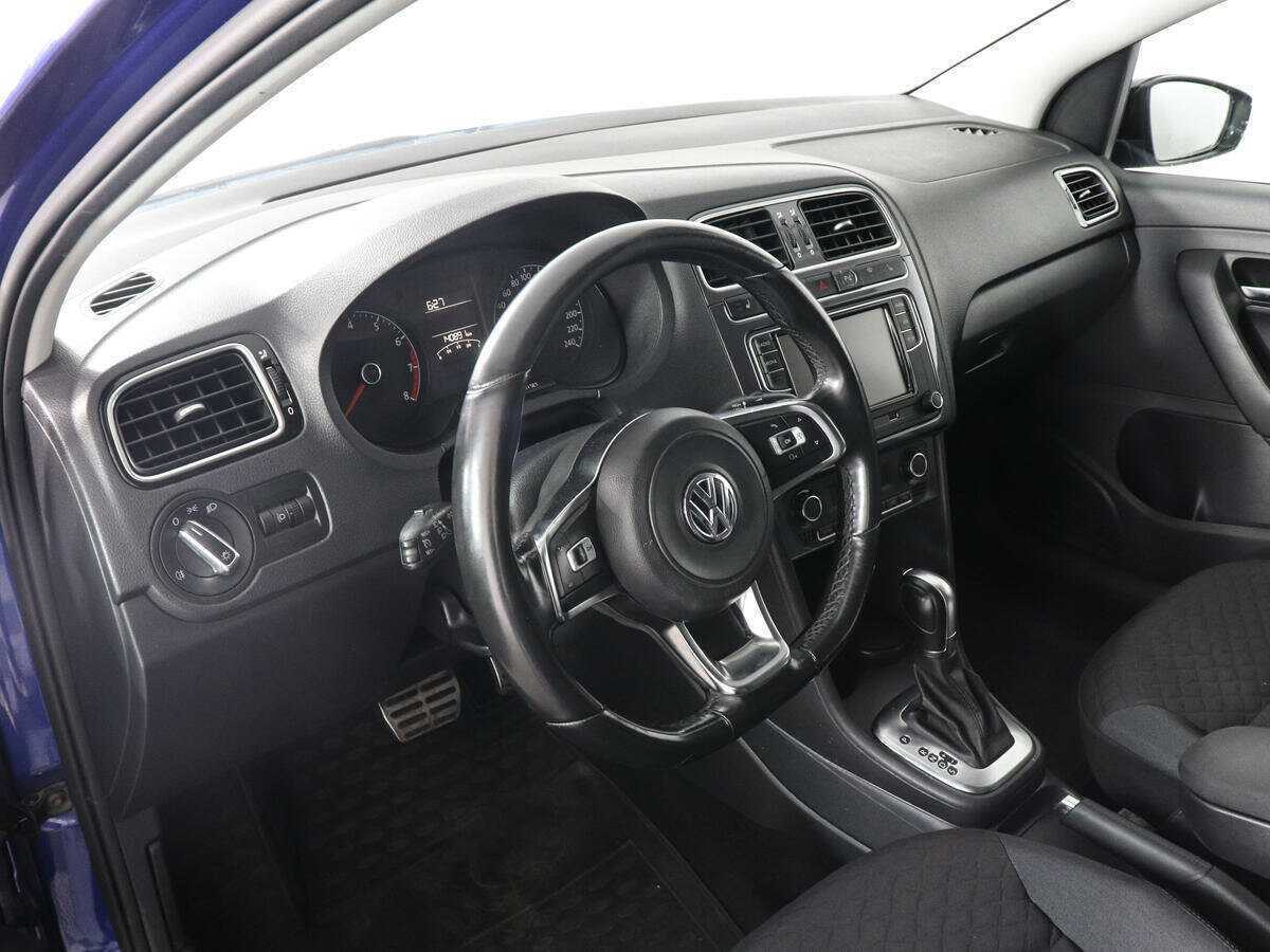 Volkswagen Polo, 2018 Фото №9