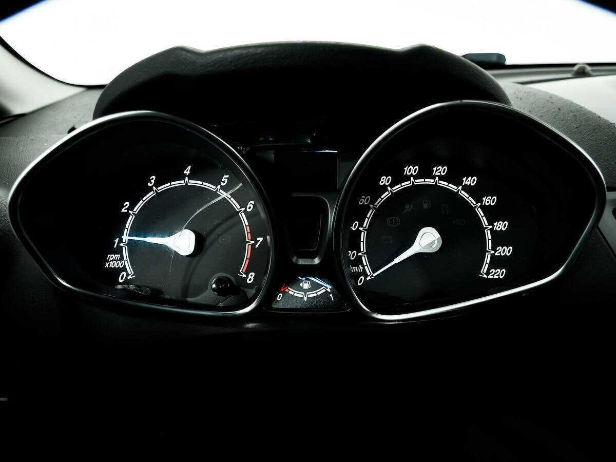 Ford Fiesta, 2016 Фото №10