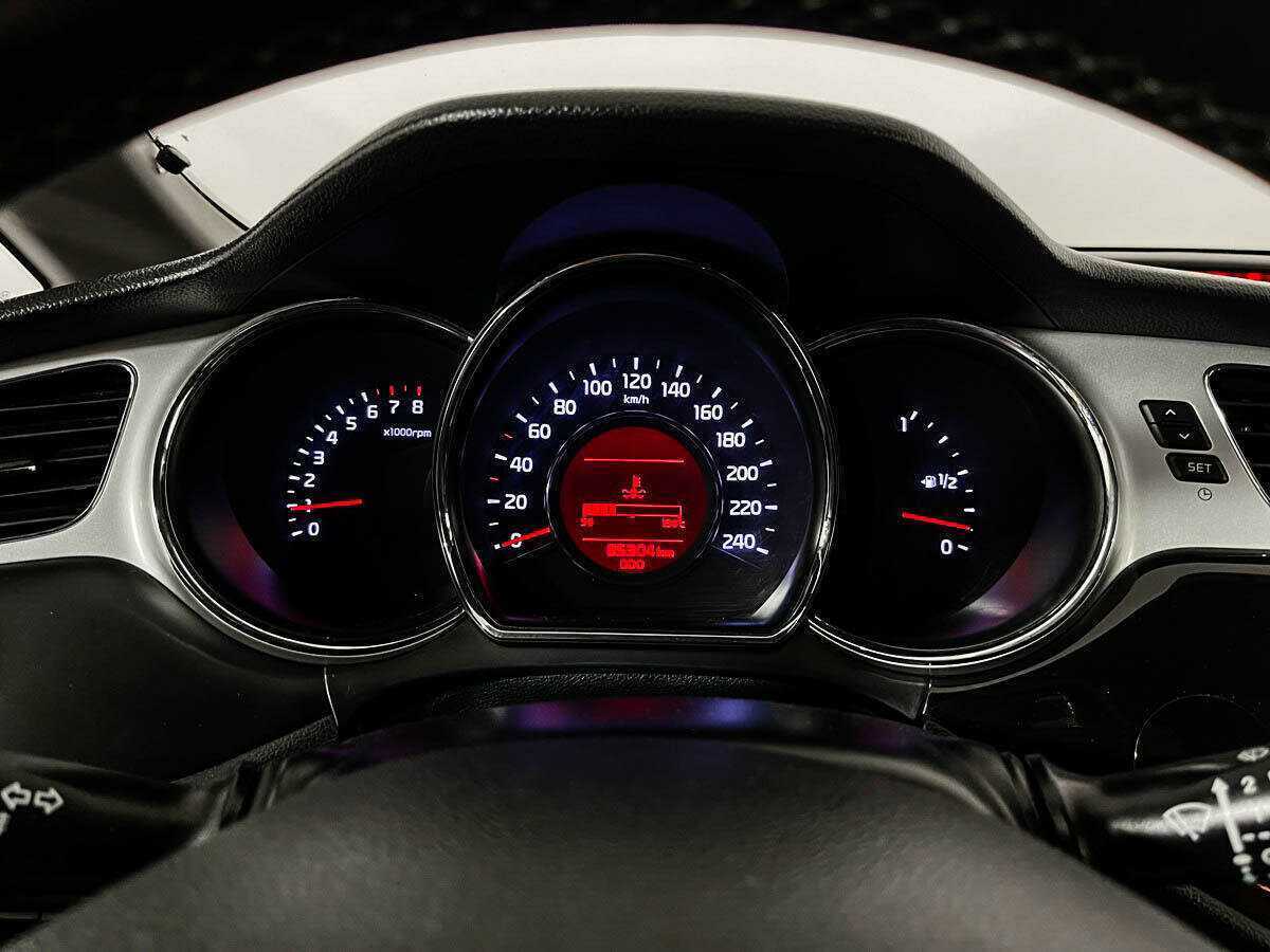 Kia Ceed, 2015 Фото №9