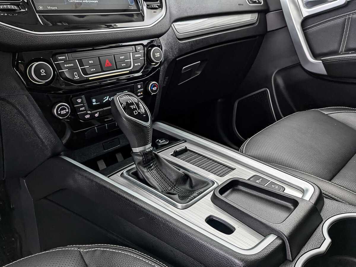 Geely Emgrand X7, 2018 Фото №25