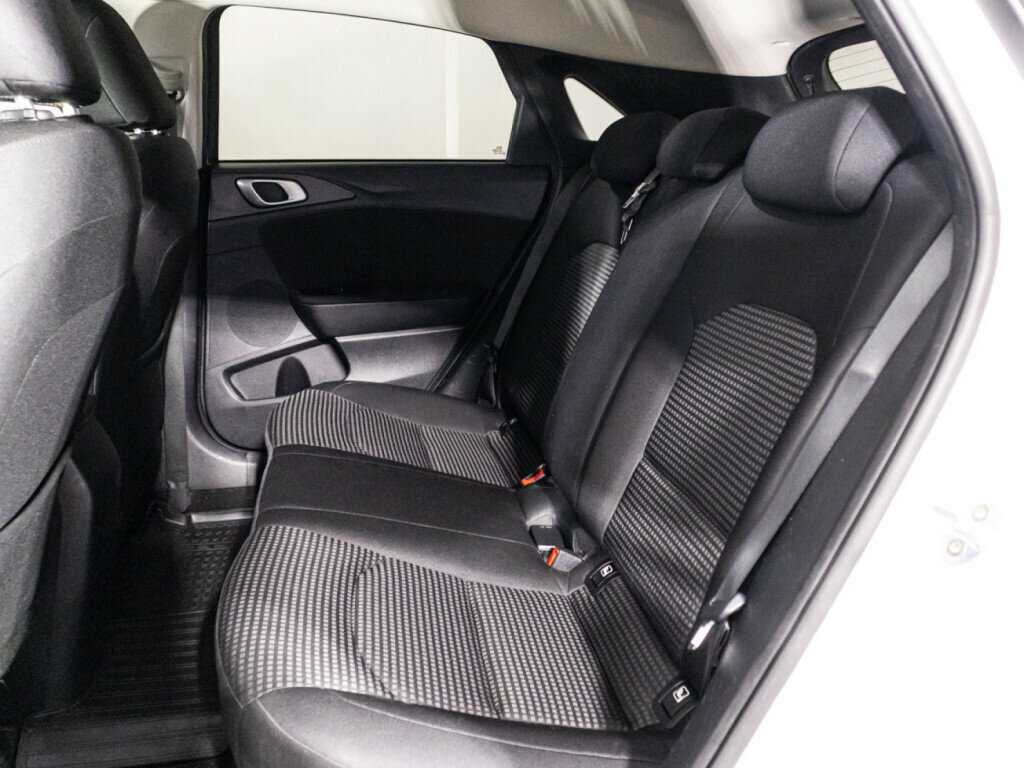 Kia Ceed, 2019 Фото №10