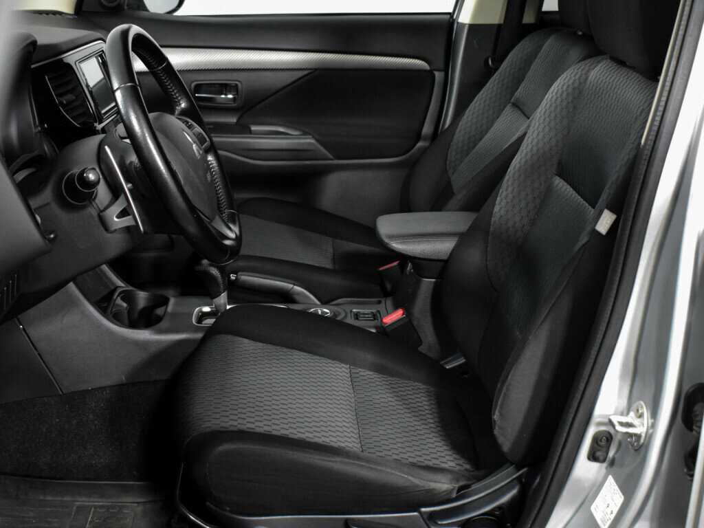 Mitsubishi Outlander, 2014 Фото №12