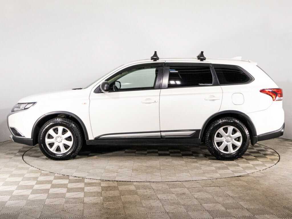 Mitsubishi Outlander, 2018 Фото №8
