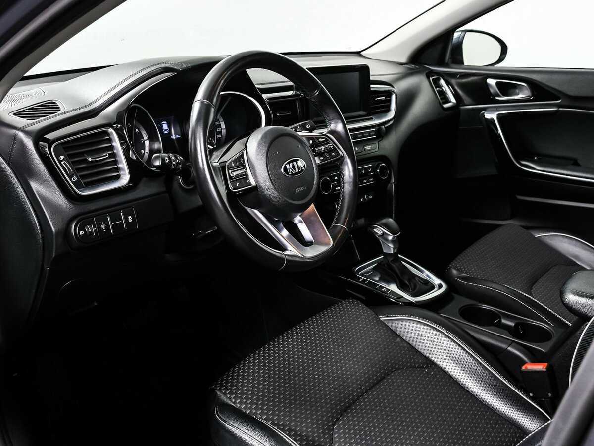 Kia Ceed, 2018 Фото №12