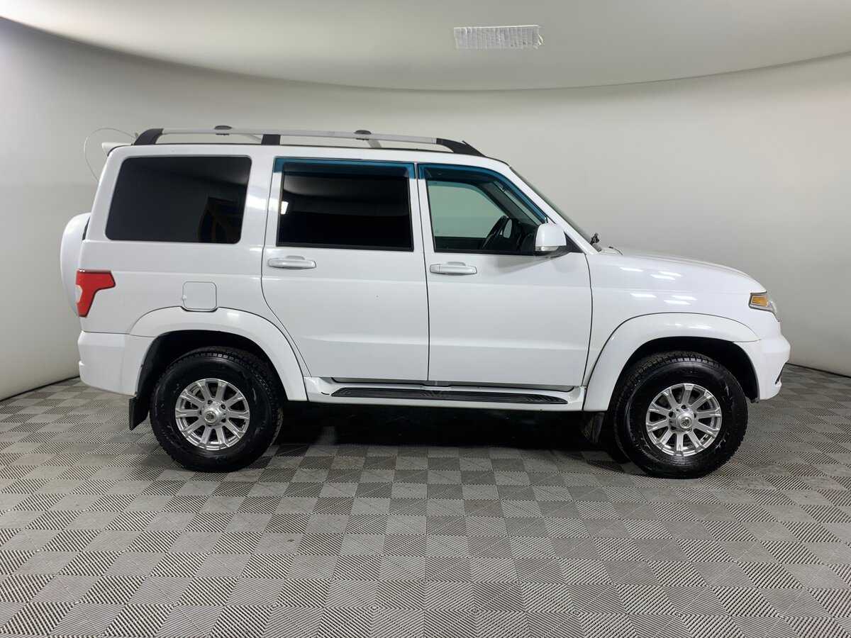 УАЗ Patriot, 2017 Фото №4