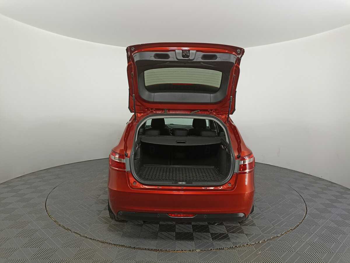 Lada (ВАЗ) Vesta SW, 2019 Фото №10