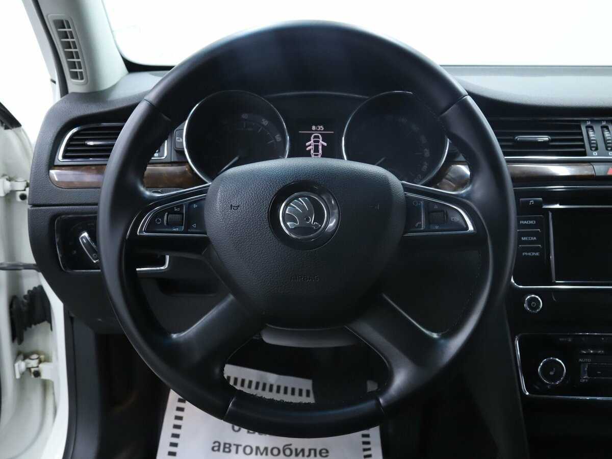 Skoda Superb, 2013 Фото №11