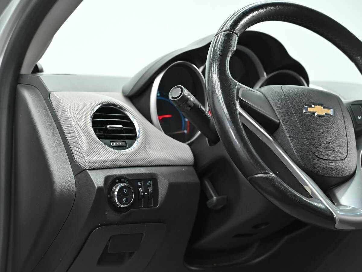 Chevrolet Cruze, 2013 Фото №8
