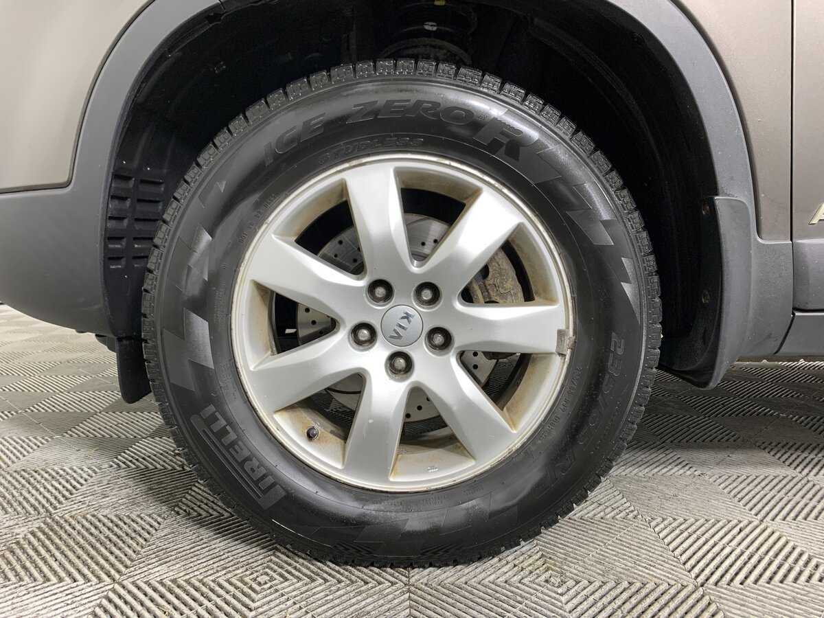 Kia Sorento, 2012 Фото №9