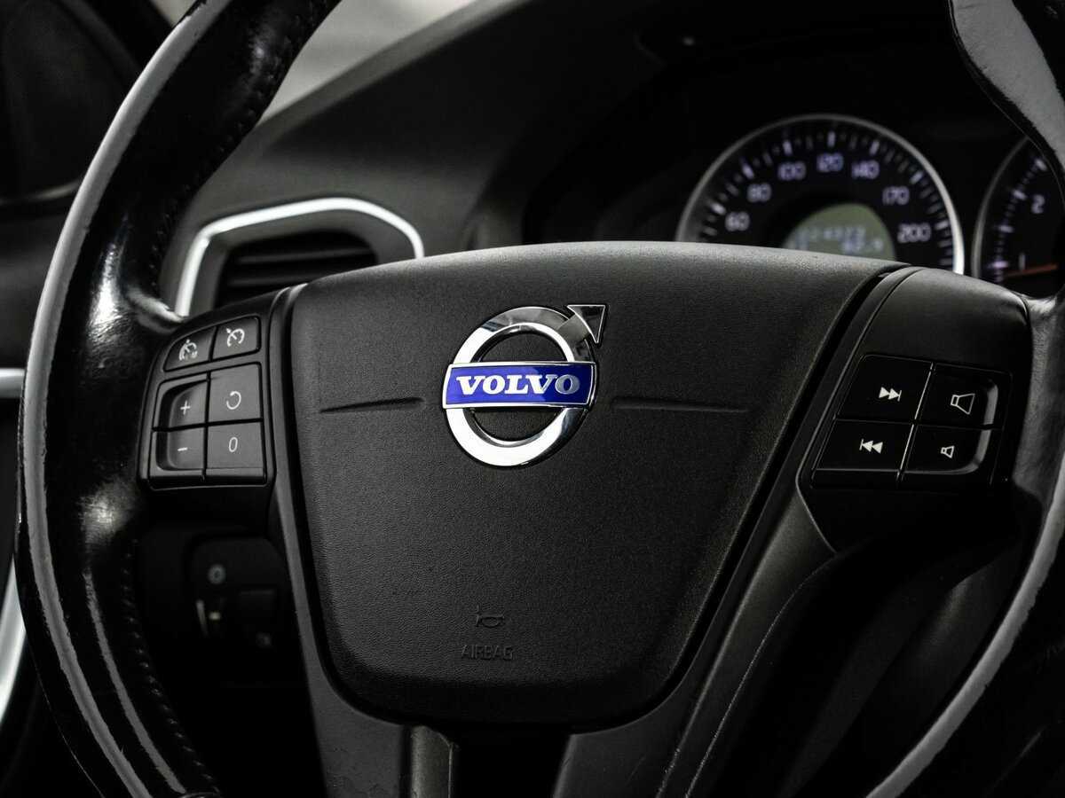 Volvo S60, 2012 Фото №11