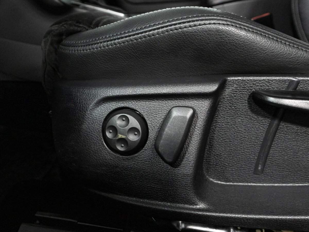 Volkswagen Passat CC, 2014 Фото №17