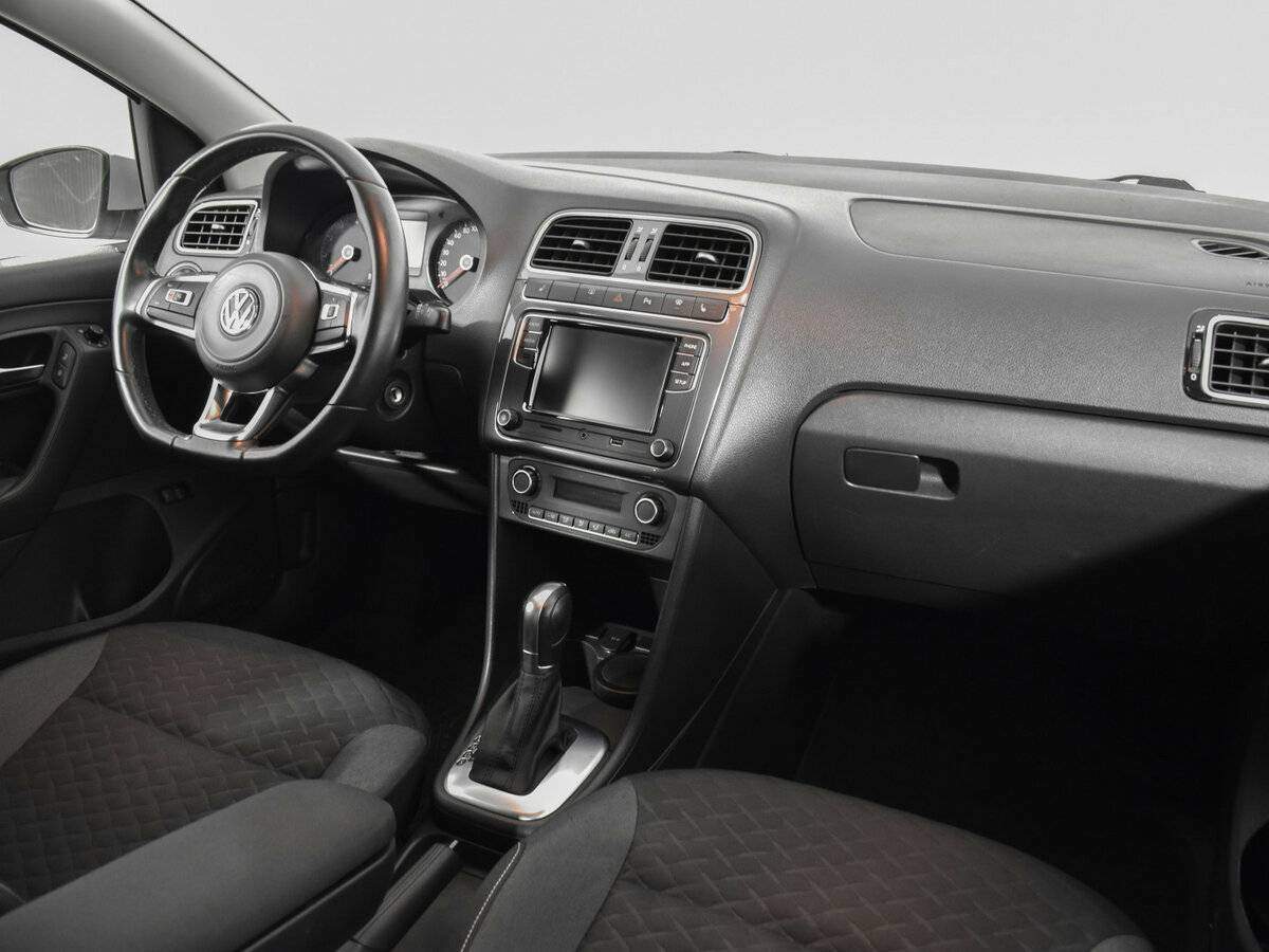 Volkswagen Polo, 2018 Фото №9