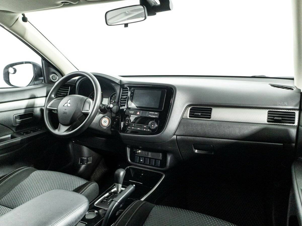 Mitsubishi Outlander, 2017 Фото №9