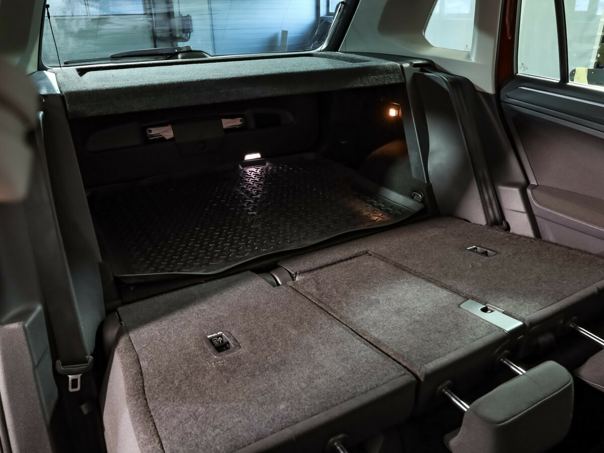 Volkswagen Tiguan II, 2017 Фото №26