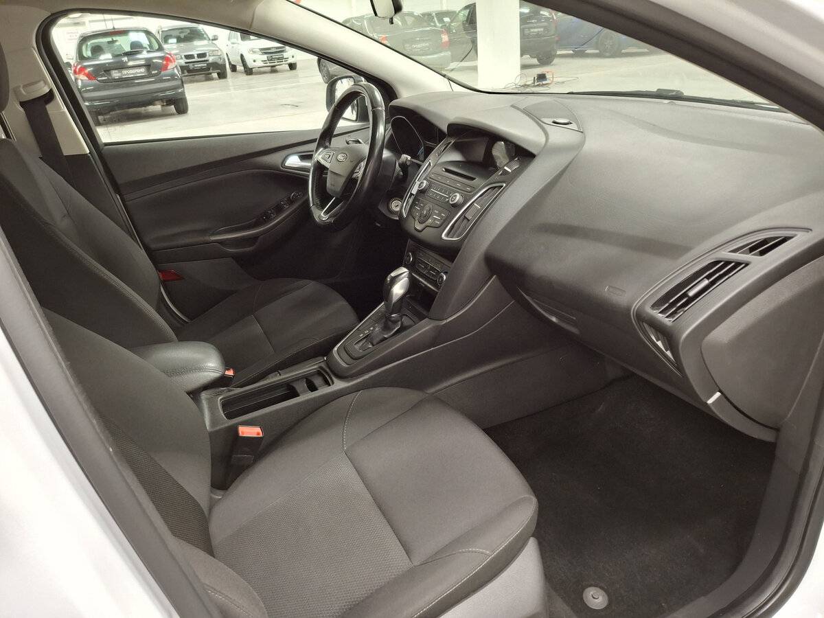 Ford Focus III Рестайлинг, 2017 Фото №11