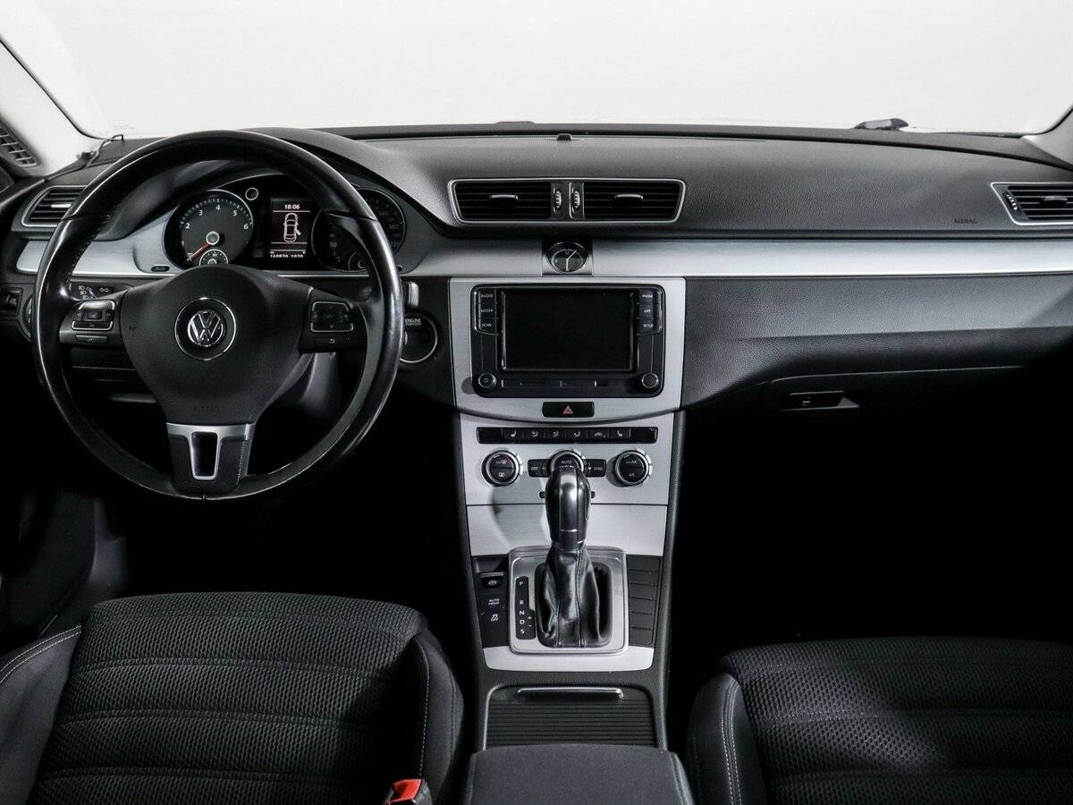 Volkswagen Passat CC I Рестайлинг, 2013 Фото №10