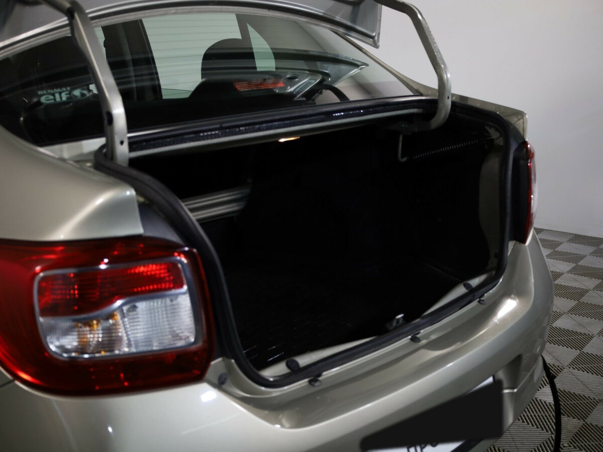 Renault Logan II, 2015 Фото №21