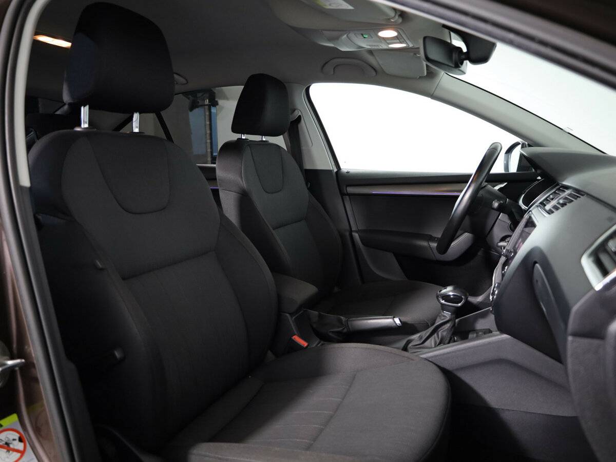 Skoda Octavia III (A7) Рестайлинг, 2017 Фото №10