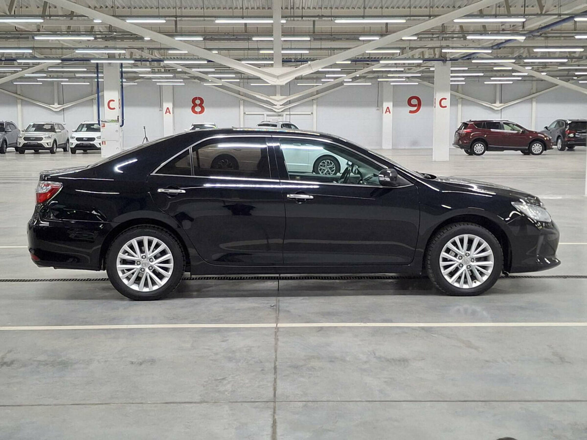 Toyota Camry VII (XV50) Рестайлинг, 2015 Фото №4