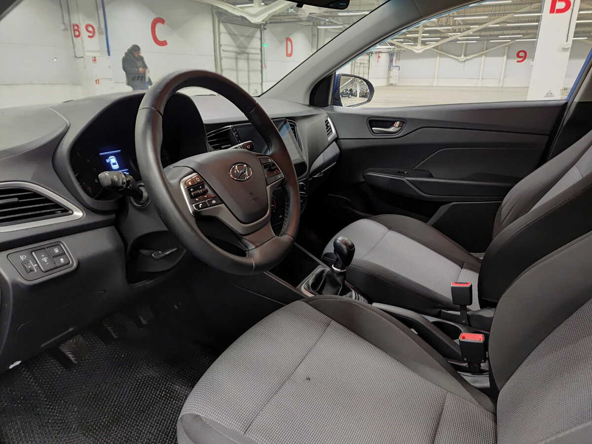 Hyundai Solaris II, 2017 Фото №16